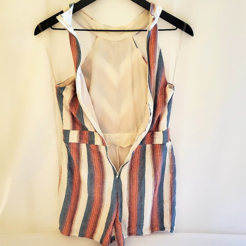 Crystal Sky White and Multi Colored Stripped Halter Back Zip-Up Romper Size S - Picture 11 of 16